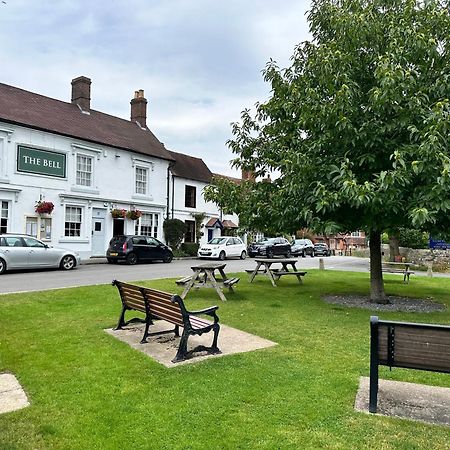 The Bell Hotel Solihull Exterior photo